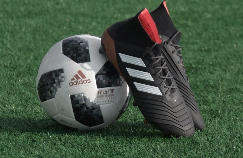 futbalovú obuv